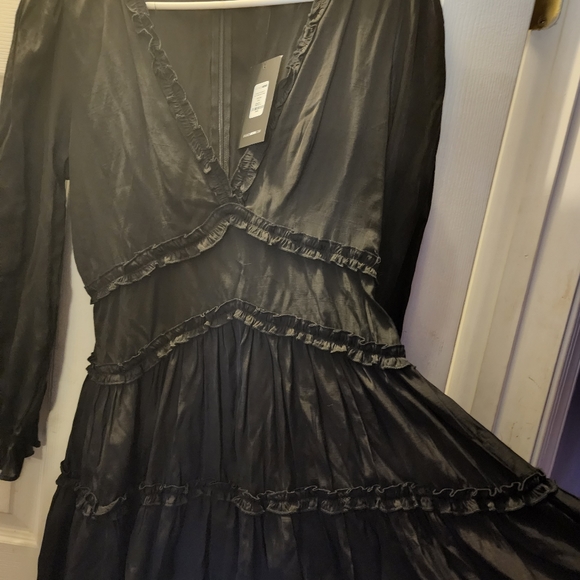 Black Flare Dress - Picture 1 of 3